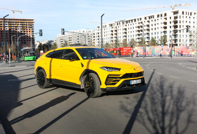 Lamborghini Urus