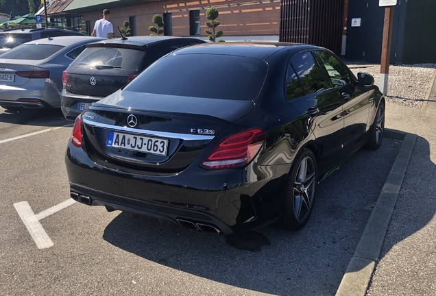 Mercedes-AMG C 63 S W205