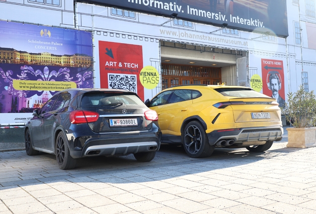 Mercedes-AMG GLA 45 X156