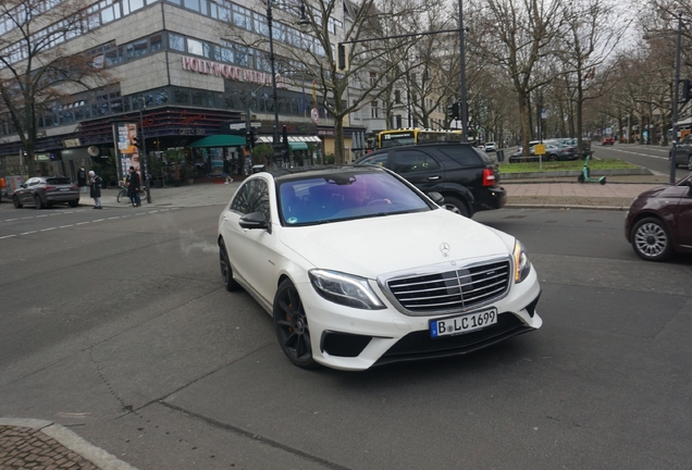 Mercedes-AMG S 63 V222