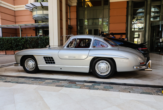 Mercedes-Benz 300SL Gullwing