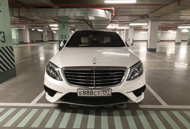 Mercedes-Benz S 63 AMG V222