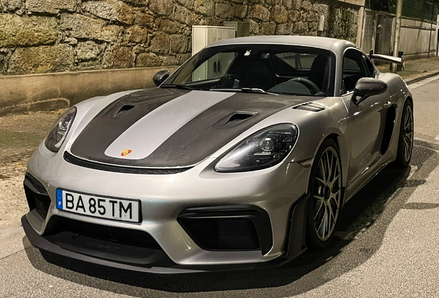Porsche 718 Cayman GT4 RS Weissach Package