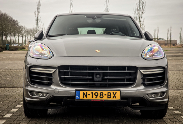 Porsche 958 Cayenne GTS MkII