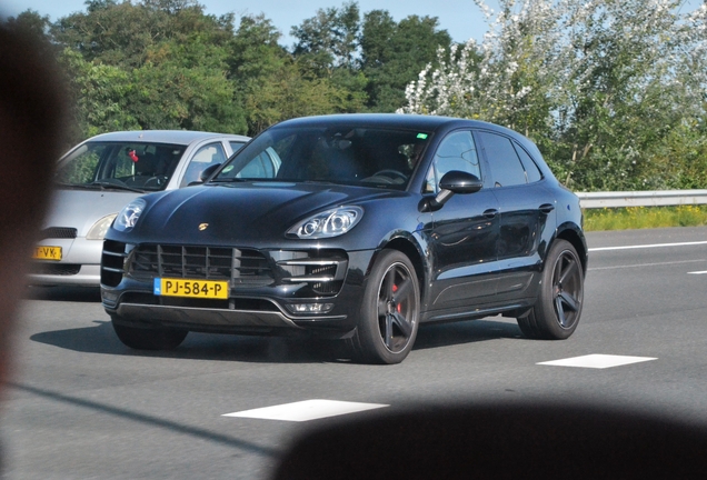 Porsche 95B Macan Turbo