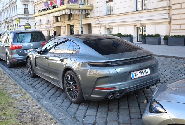 Porsche 972 Panamera Turbo E-Hybrid