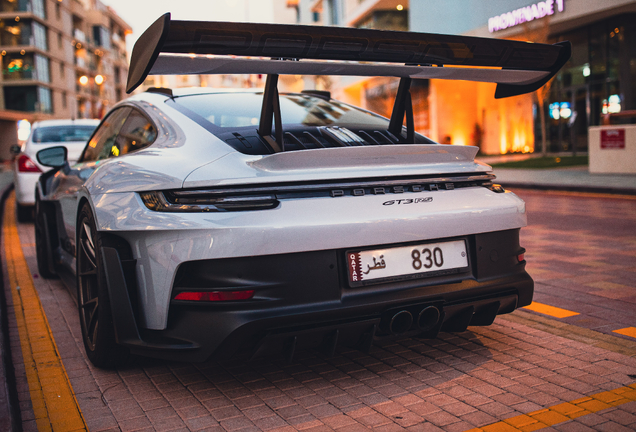 Porsche 992 GT3 RS Weissach Package