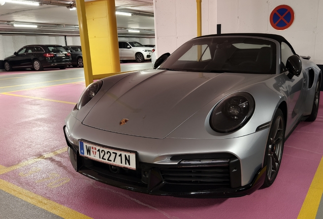 Porsche 992 Turbo S Cabriolet