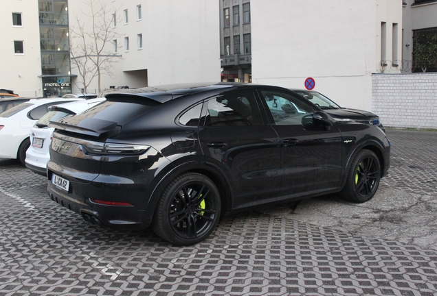 Porsche Cayenne Coupé Turbo S E-Hybrid
