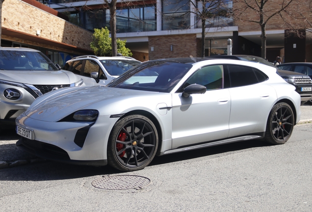 Porsche Taycan GTS Sport Turismo