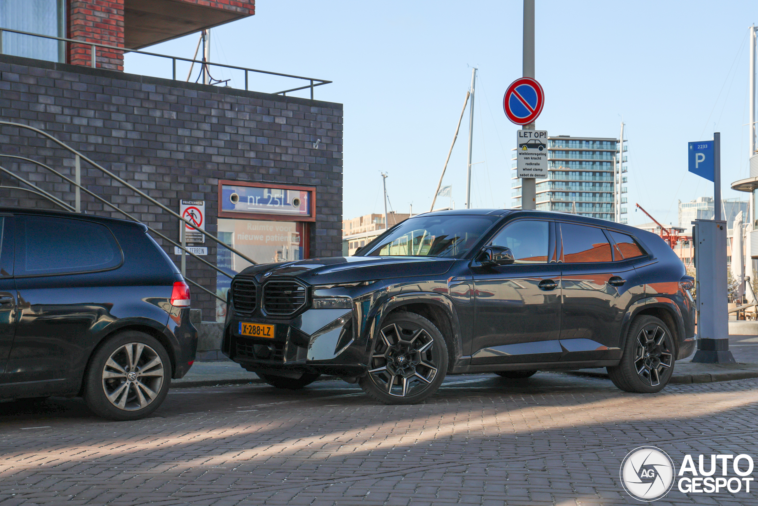 BMW XM G09