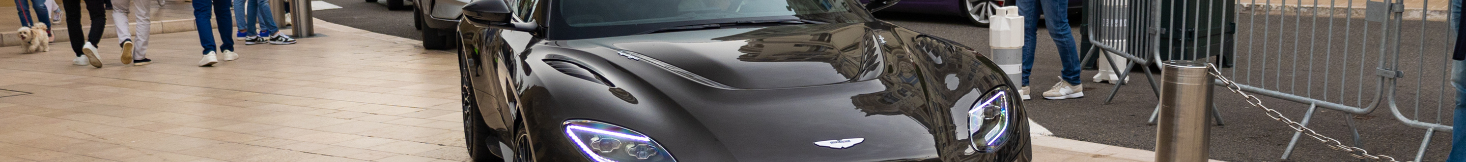 Aston Martin DBS 770 Ultimate