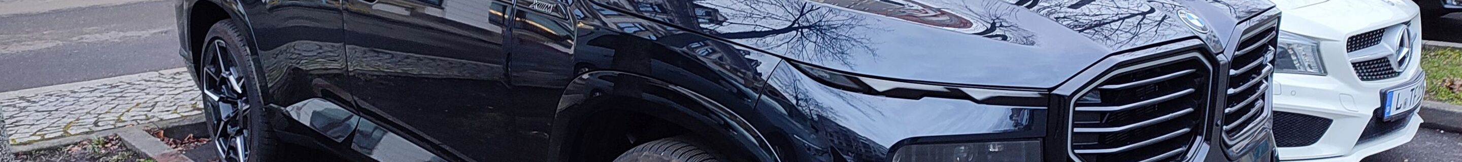 BMW XM G09