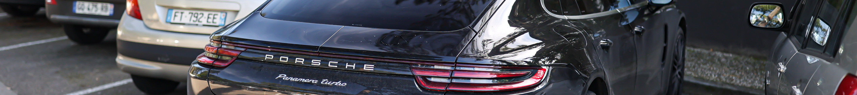Porsche 971 Panamera Turbo Executive