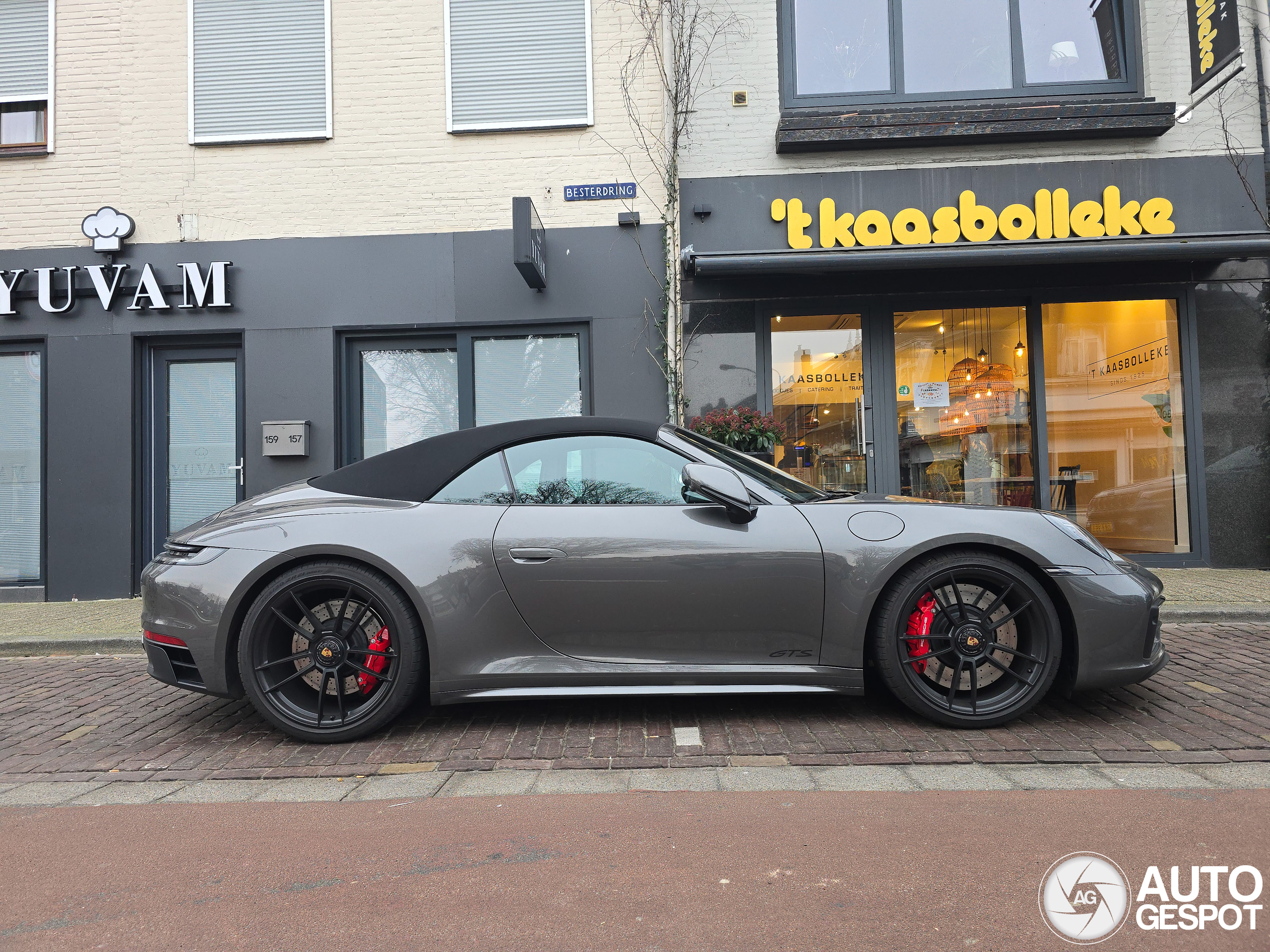 Porsche 992 Carrera GTS Cabriolet