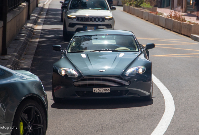 Aston Martin V8 Vantage