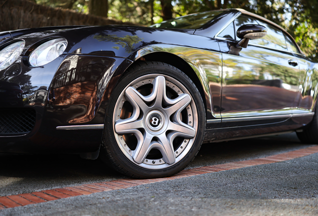 Bentley Continental GTC