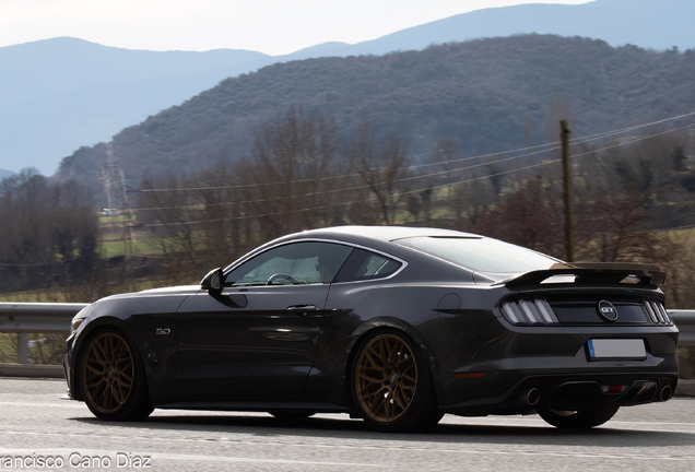 Ford Mustang GT 2015