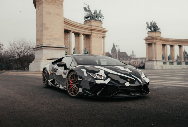 Lamborghini Huracán LP640-4 Performante