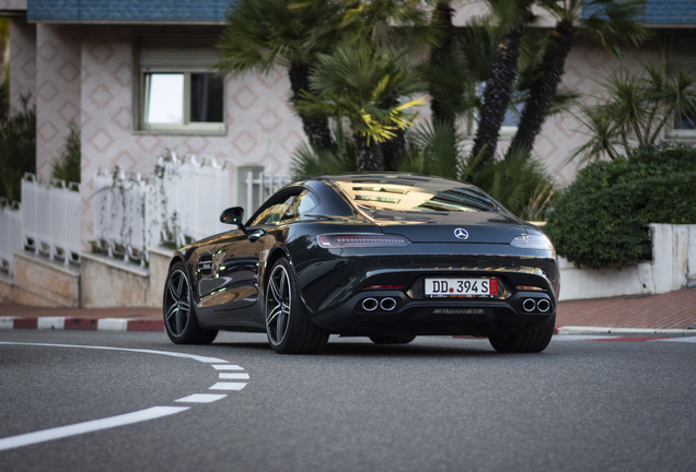 Mercedes-AMG GT C190 2019