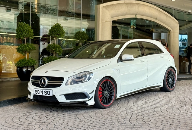 Mercedes-Benz A 45 AMG