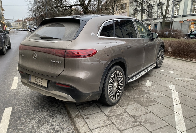 Mercedes-Maybach EQS 680 SUV