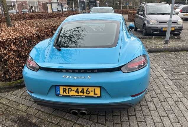 Porsche 718 Cayman S