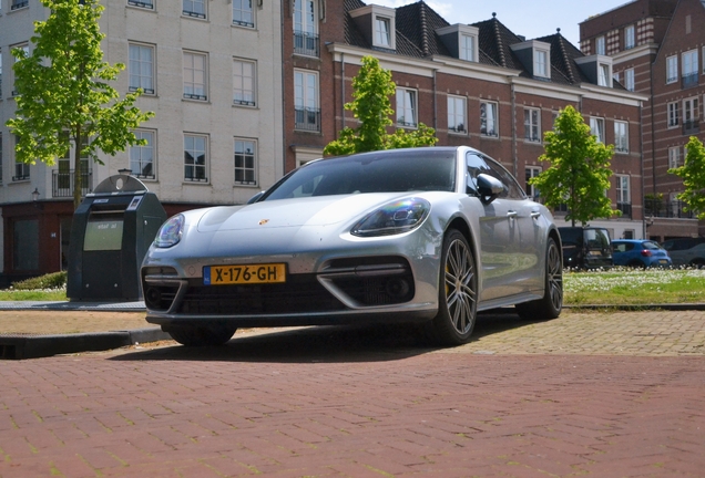Porsche 971 Panamera Turbo S E-Hybrid Sport Turismo