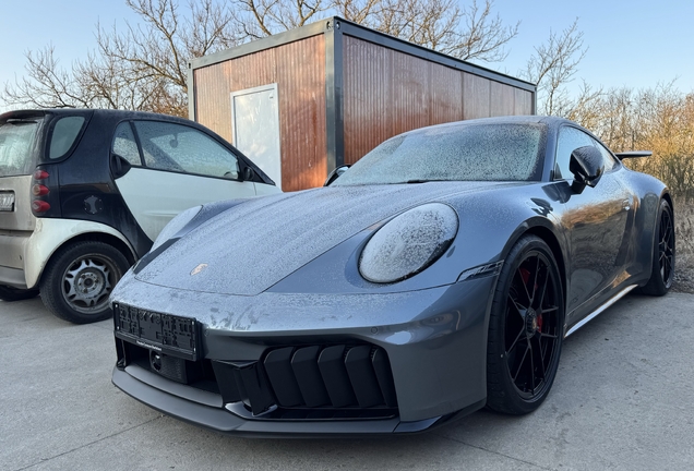 Porsche 992 Carrera 4 GTS MkII