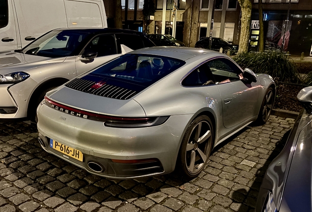 Porsche 992 Carrera 4S MkI