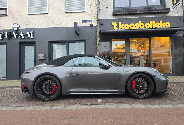 Porsche 992 Carrera GTS Cabriolet