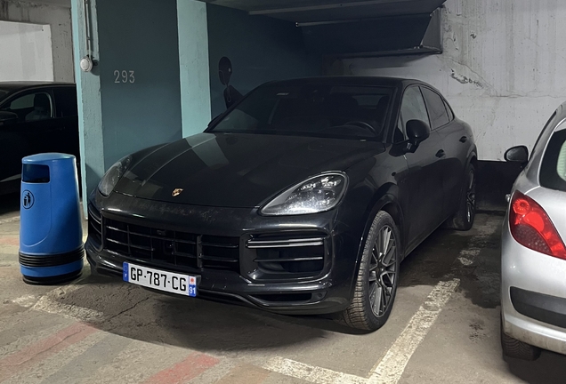 Porsche Cayenne Coupé Turbo S E-Hybrid