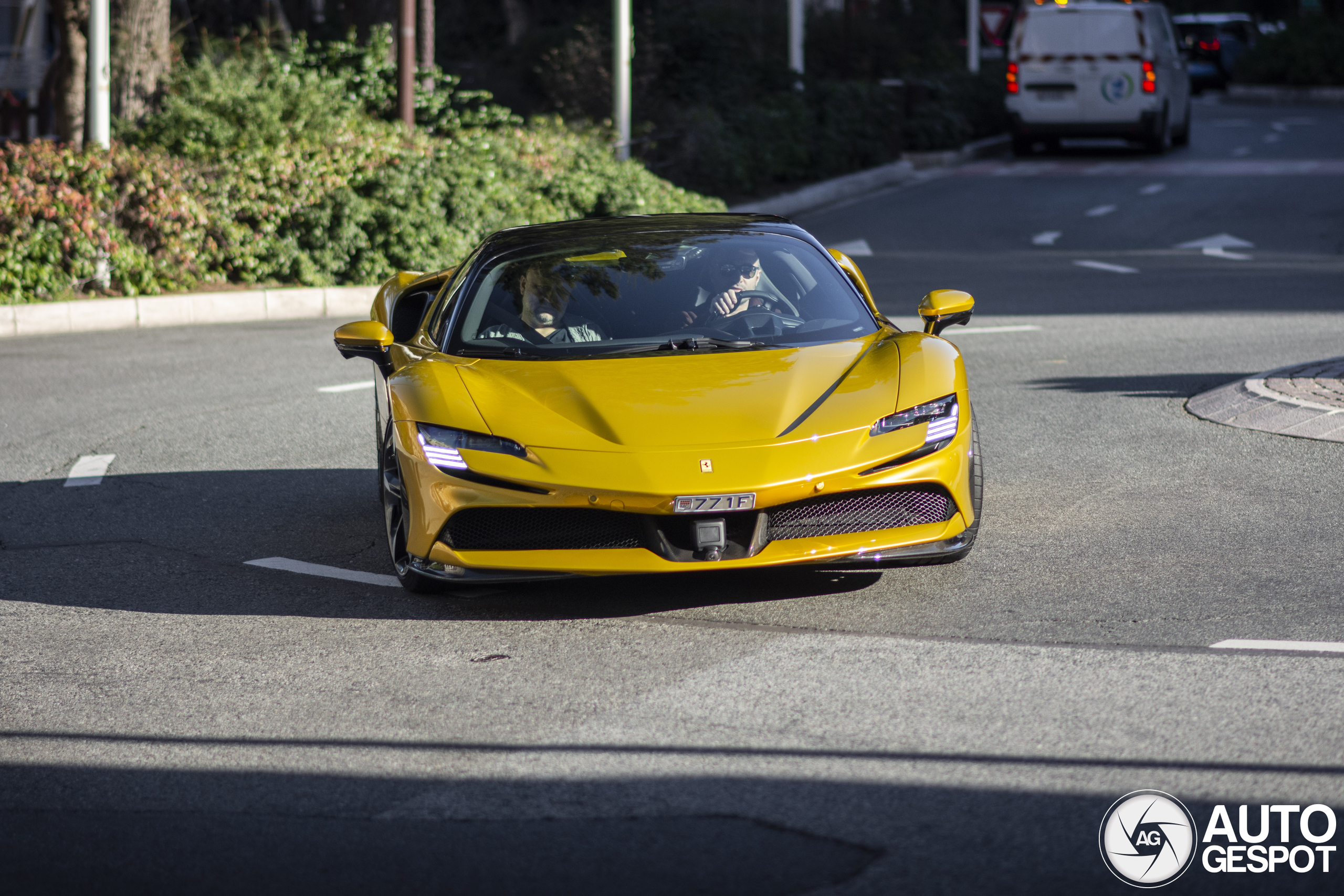 Ferrari SF90 Spider