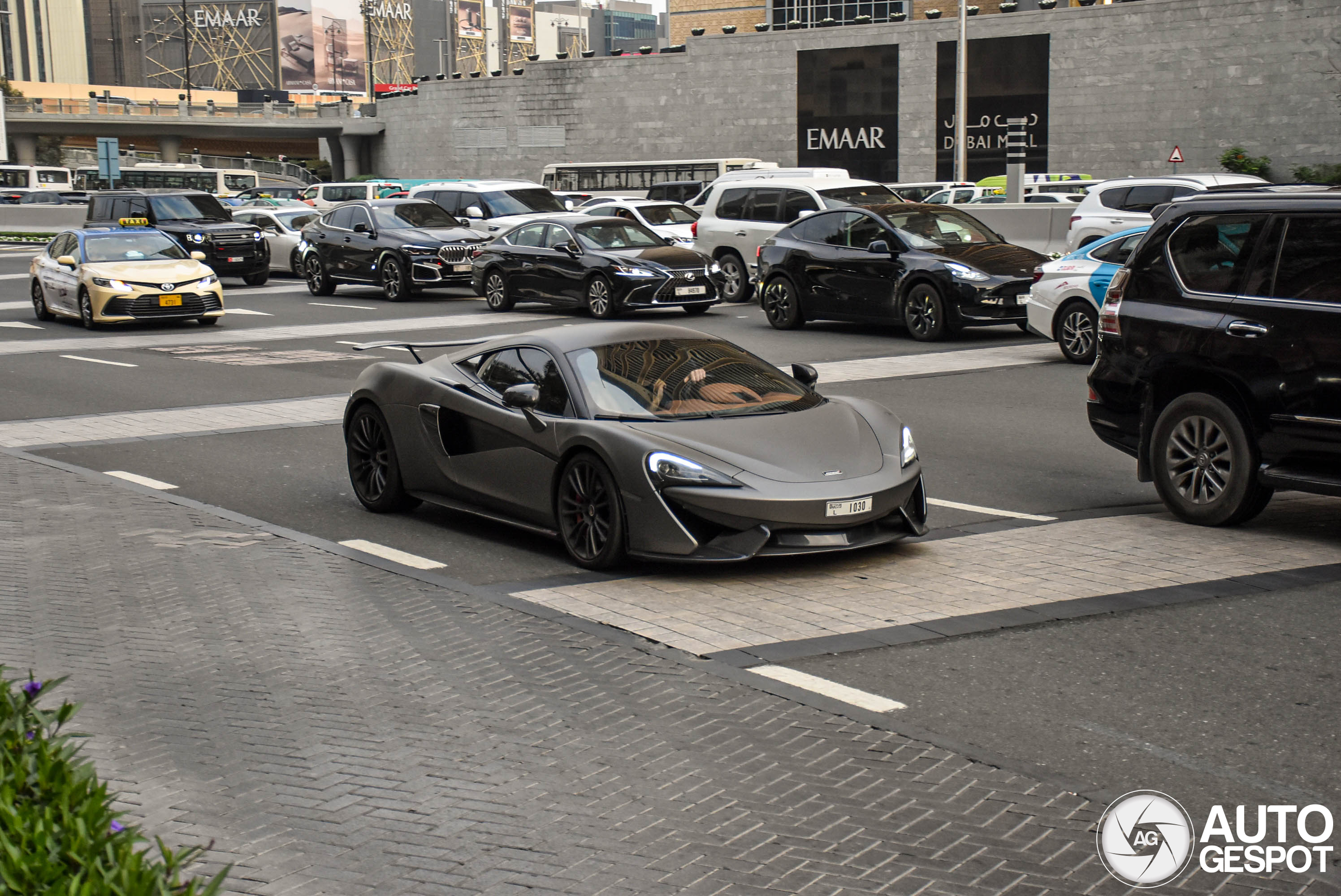 McLaren 570S
