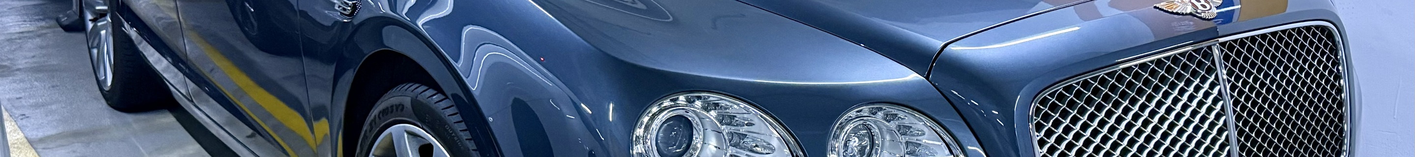 Bentley Flying Spur V8