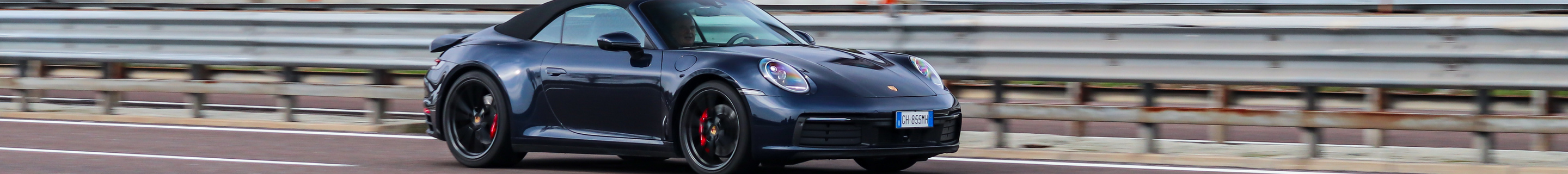 Porsche 992 Carrera 4S Cabriolet MkI