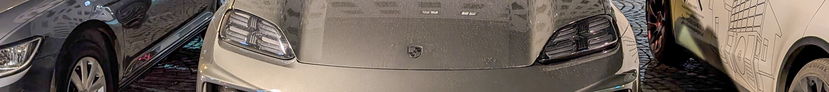 Porsche Macan EV Turbo