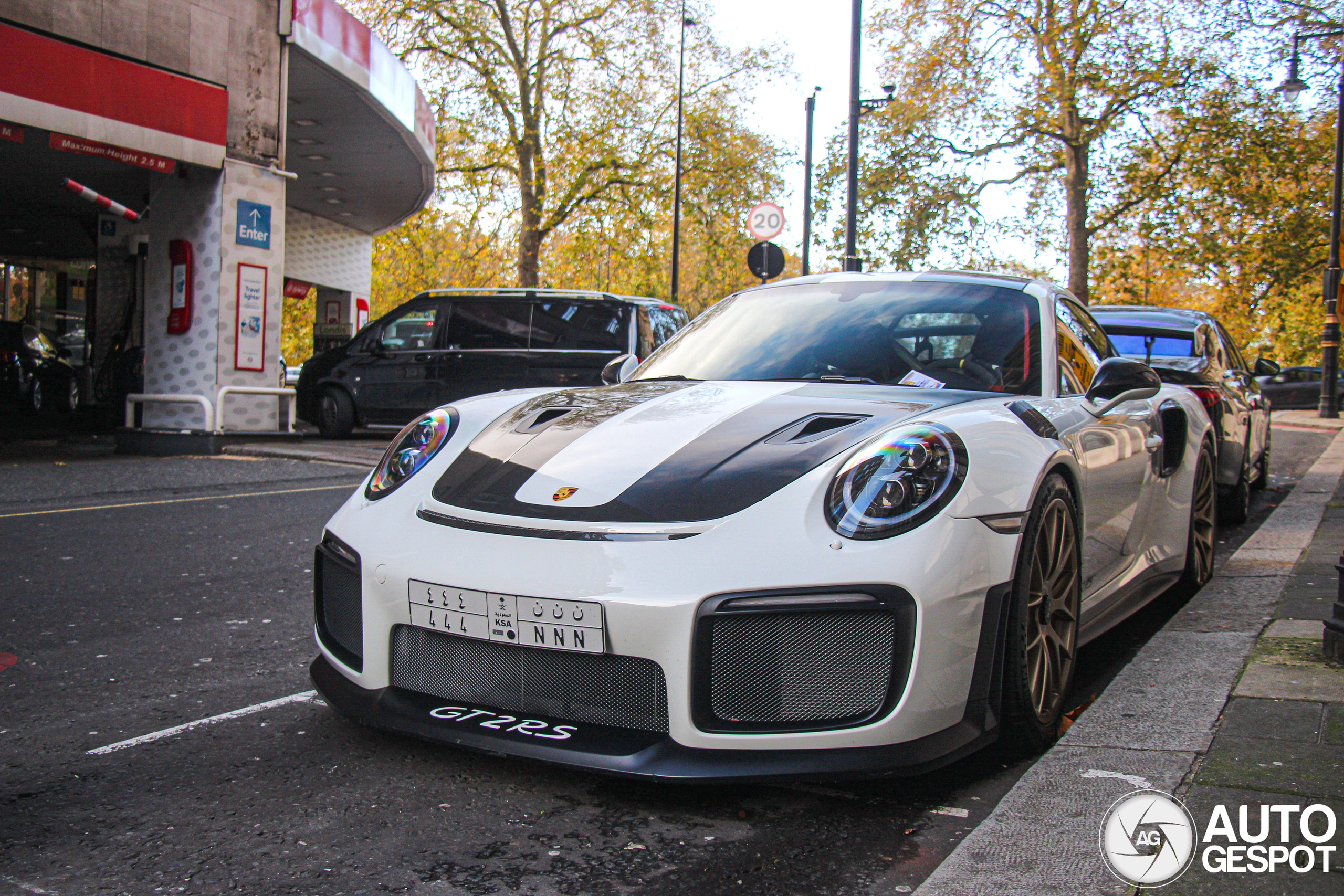 Porsche 991 GT2 RS Weissach Package