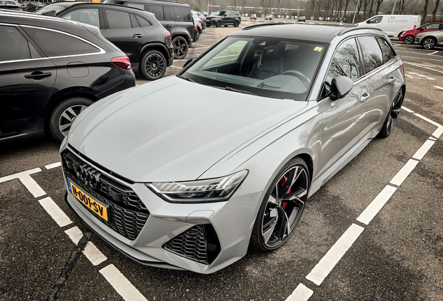 Audi RS6 Avant C8