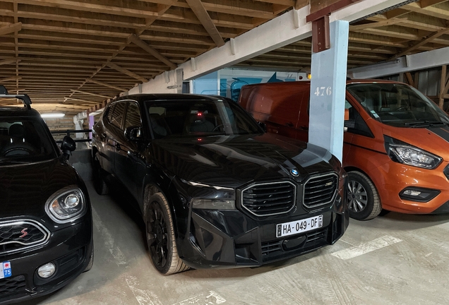 BMW XM G09
