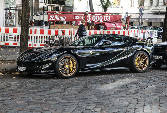 Ferrari 812 Superfast