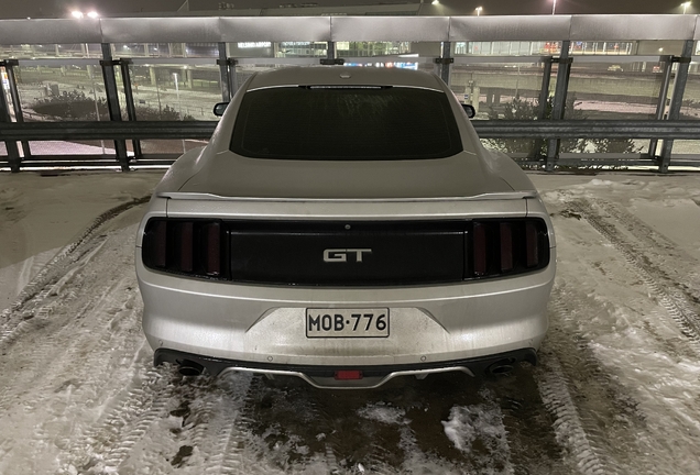 Ford Mustang GT 2015