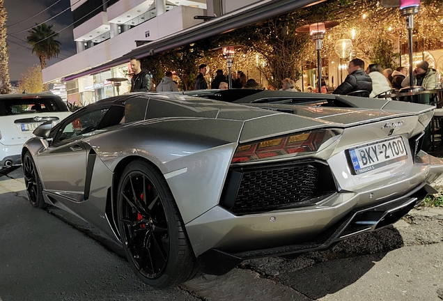 Lamborghini Aventador LP700-4 Roadster
