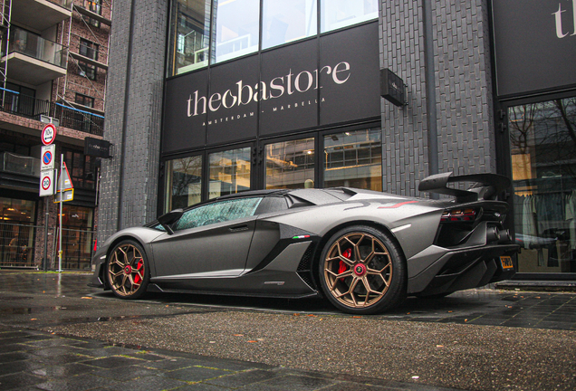 Lamborghini Aventador LP770-4 SVJ Roadster