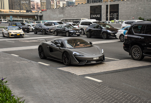McLaren 570S