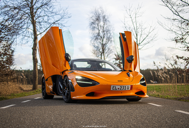 McLaren 750S Spider