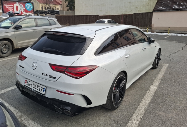 Mercedes-AMG CLA 45 S Shooting Brake X118
