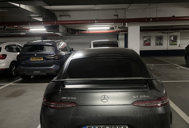 Mercedes-AMG GT 63 S X290