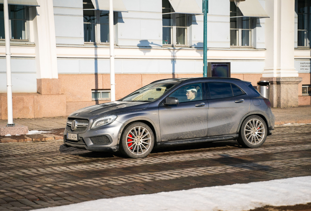 Mercedes-Benz GLA 45 AMG X156