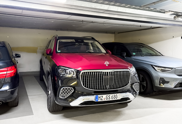 Mercedes-Maybach GLS 600 2024